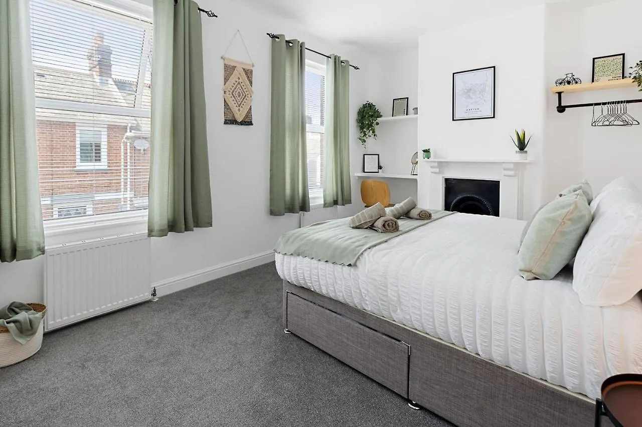 City Reach By Staytor Accommodation Exeter 0*,  Reino Unido