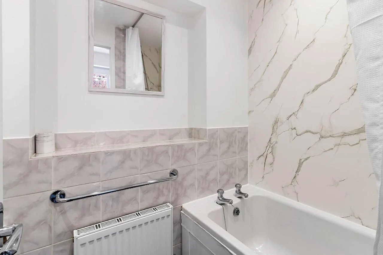 Casa de Férias City Reach By Staytor Accommodation Exeter